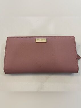 kate spade Dusty Rose Saffiano Continental Wallet with Gold Plaque